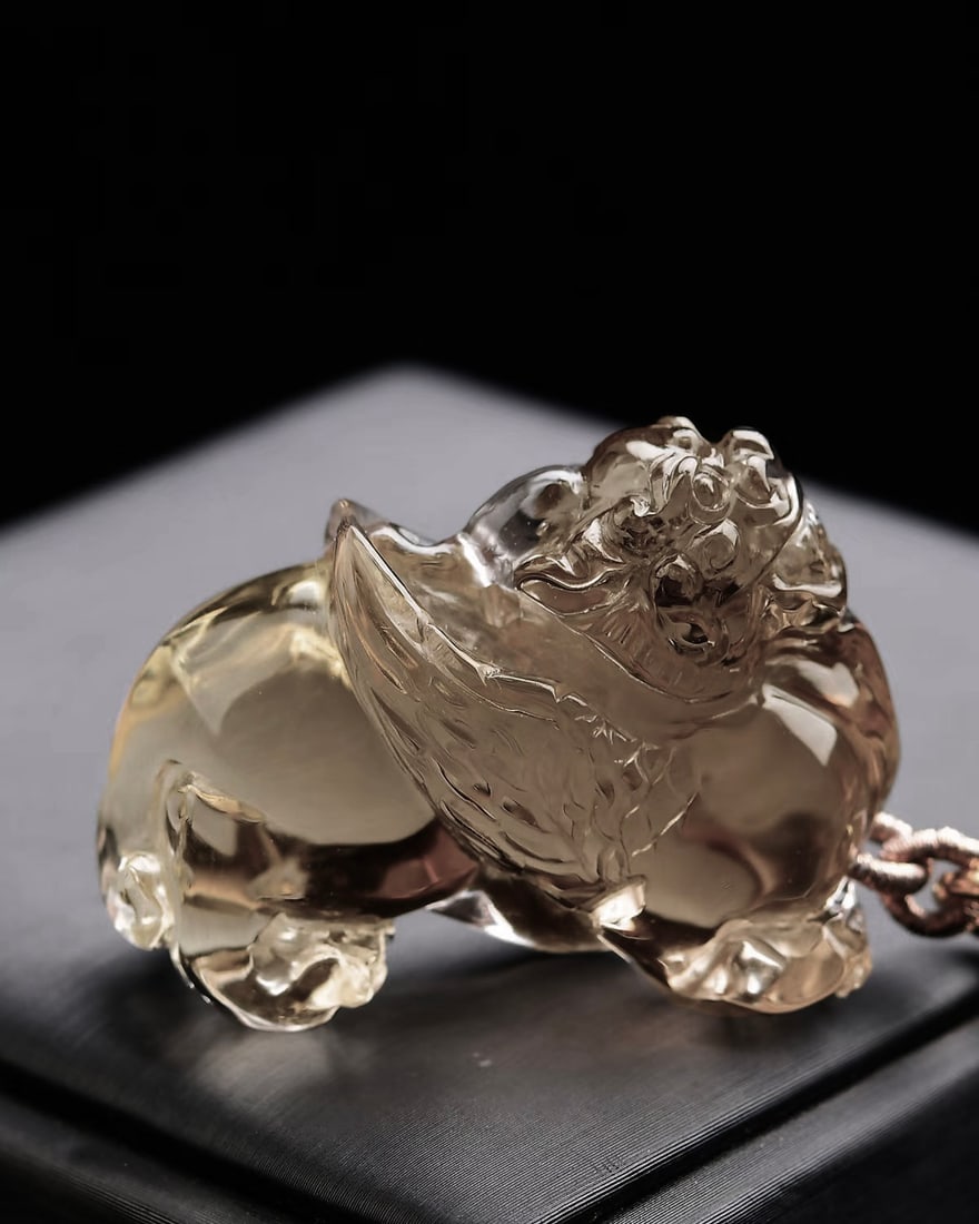 Citrine Hand-Carved Beast Pendant with Certificate: Title: Citrine Hand-Carved Beast Pendant with Certificate Origin: Chinese Date/Period: After2025 Materials: Citrine Dimensions: 44x32x17(mm) 1.73x1.26x0.67(inches) Weight 0.16 lbs/72.7g Reserve: $220.