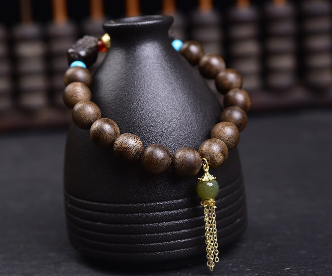 10mm Chenxiang Wood Hand Chain - 4