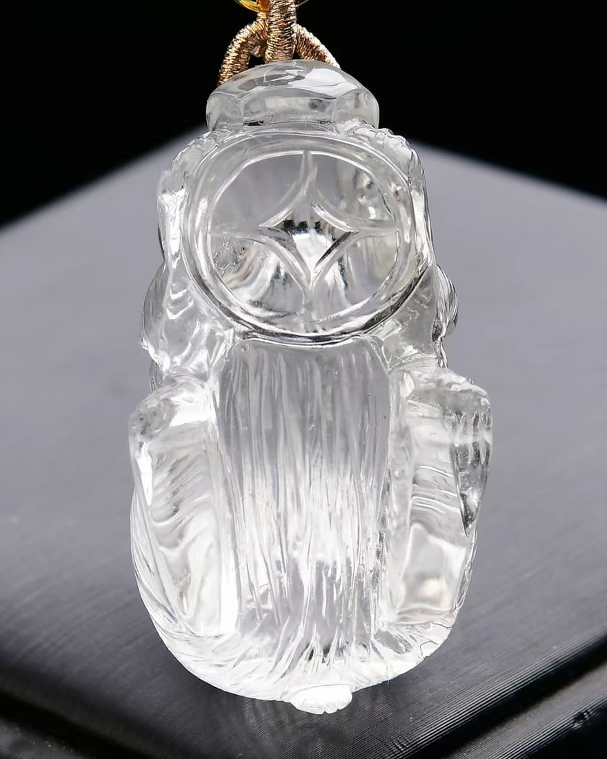 White Crystal Hand-Carved Rabbit Pendant with Certificate - 4