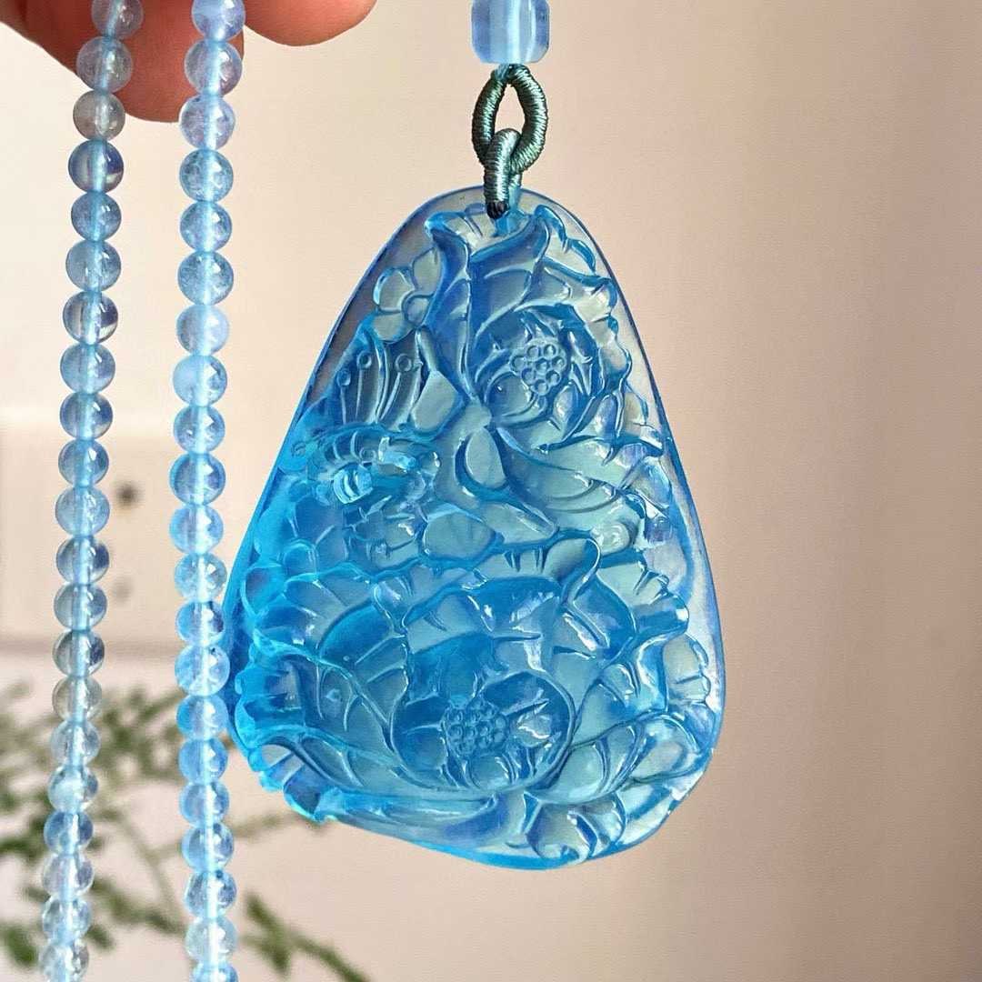 Natural Aquamarine Hand-Carved Peony Pendant with Certificate - 3