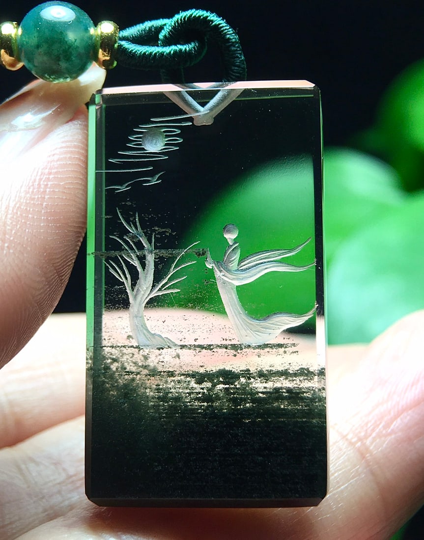 Natural Green Crystal Pendant - Buddha - 9