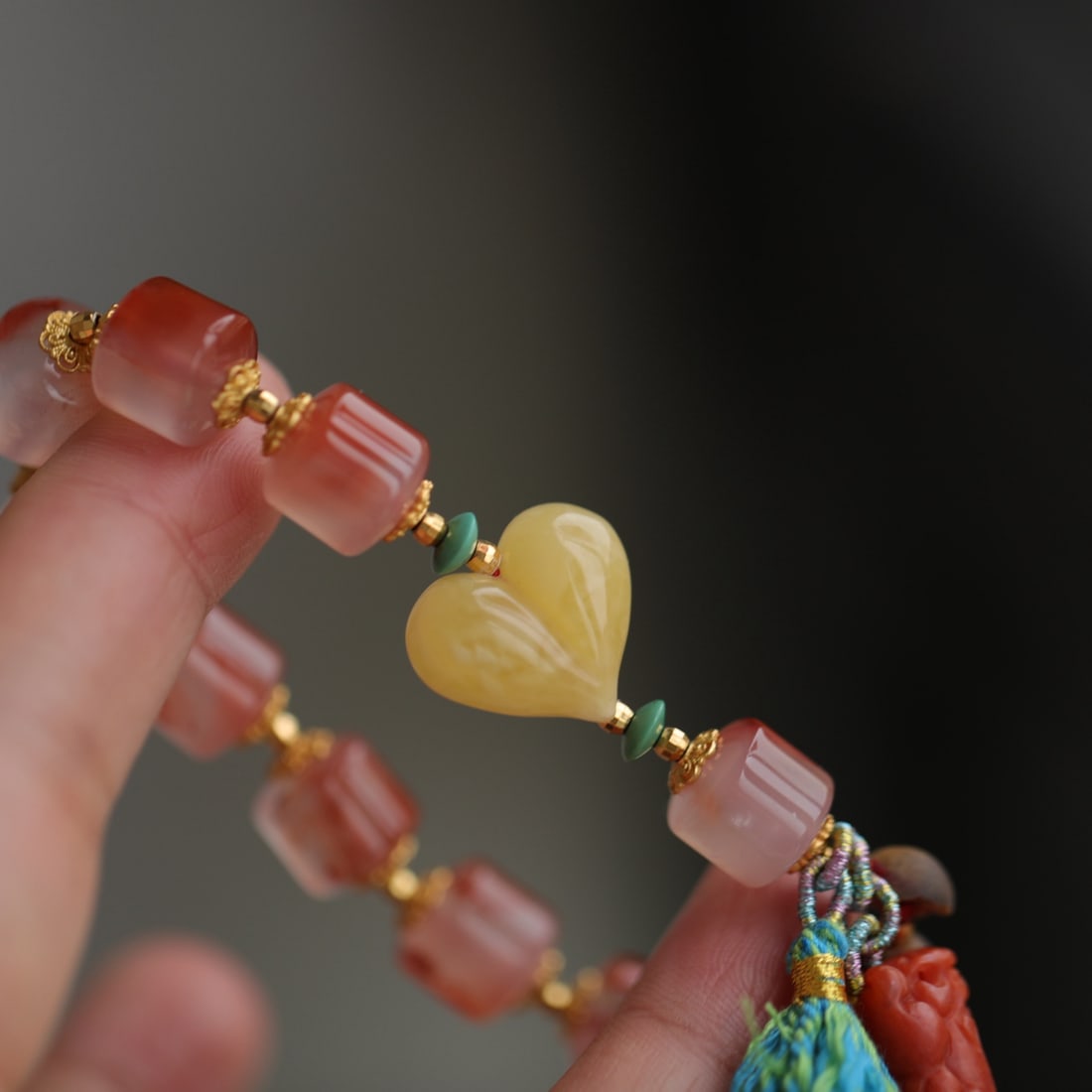 Hand knitting Nanhong Agate & Beeswax Hand Chain - 5