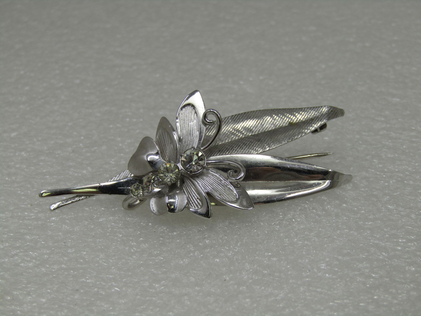 Vintage Sterling Butterfly & Leaves Brooch, Signed SKL, 6.29 gr. - 5