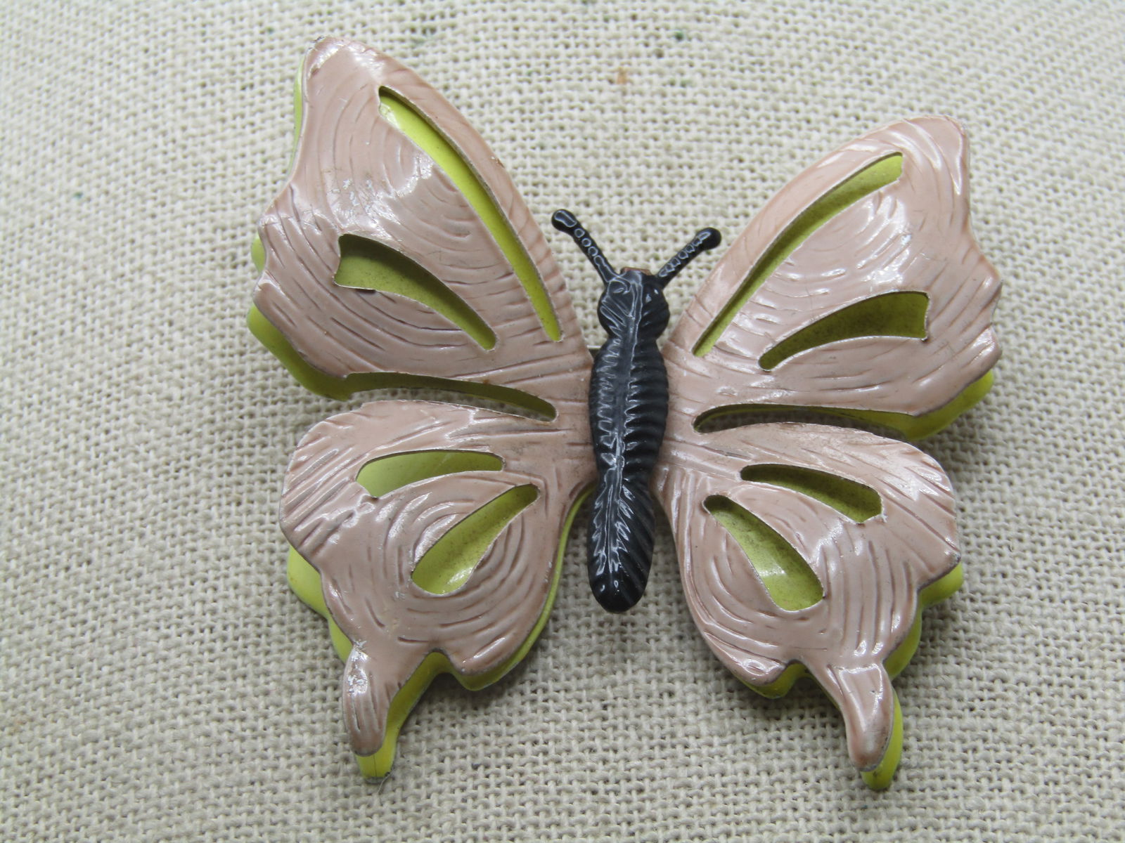 Vintage Enamed Butterfly Brooch, Double-Wings, Tan/Yellow, 1960's - 4