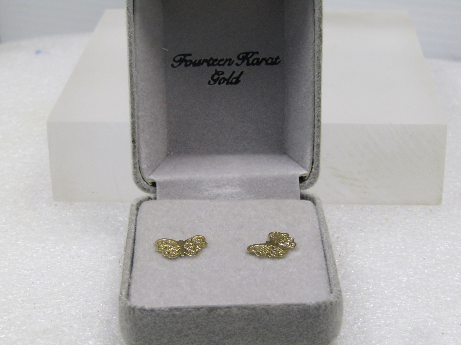 Vintage 14kt Butterfly Earrings, Pierced, Original Box, 1980's - 3