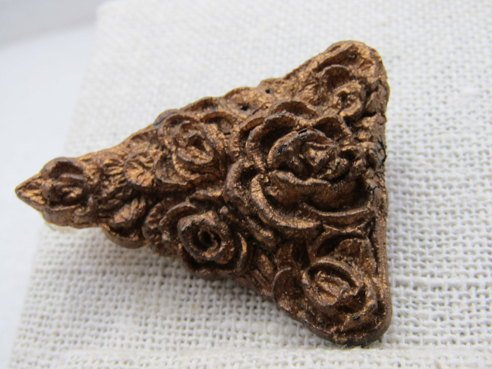 Vintage Gold Painted Rose Triangular Brooch, Plastic, 1910-1920's - 2