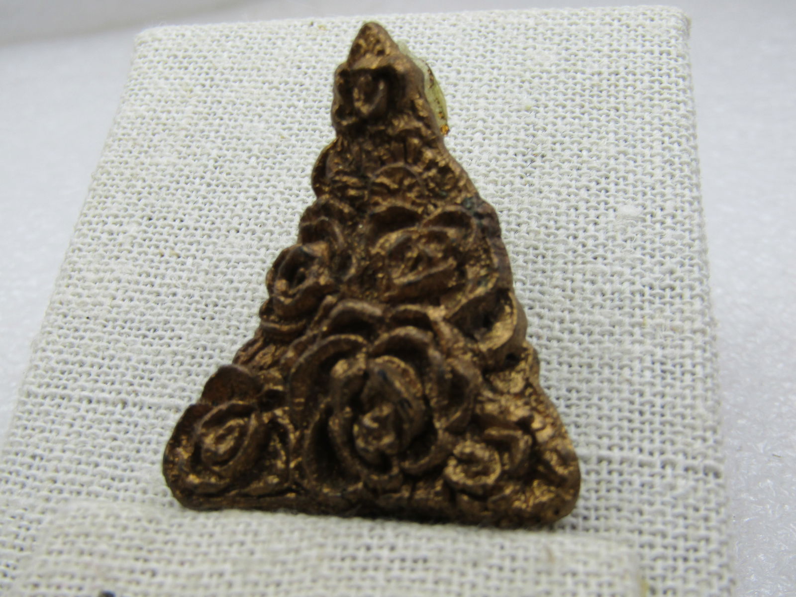 Vintage Gold Painted Rose Triangular Brooch, Plastic, 1910-1920's - 3