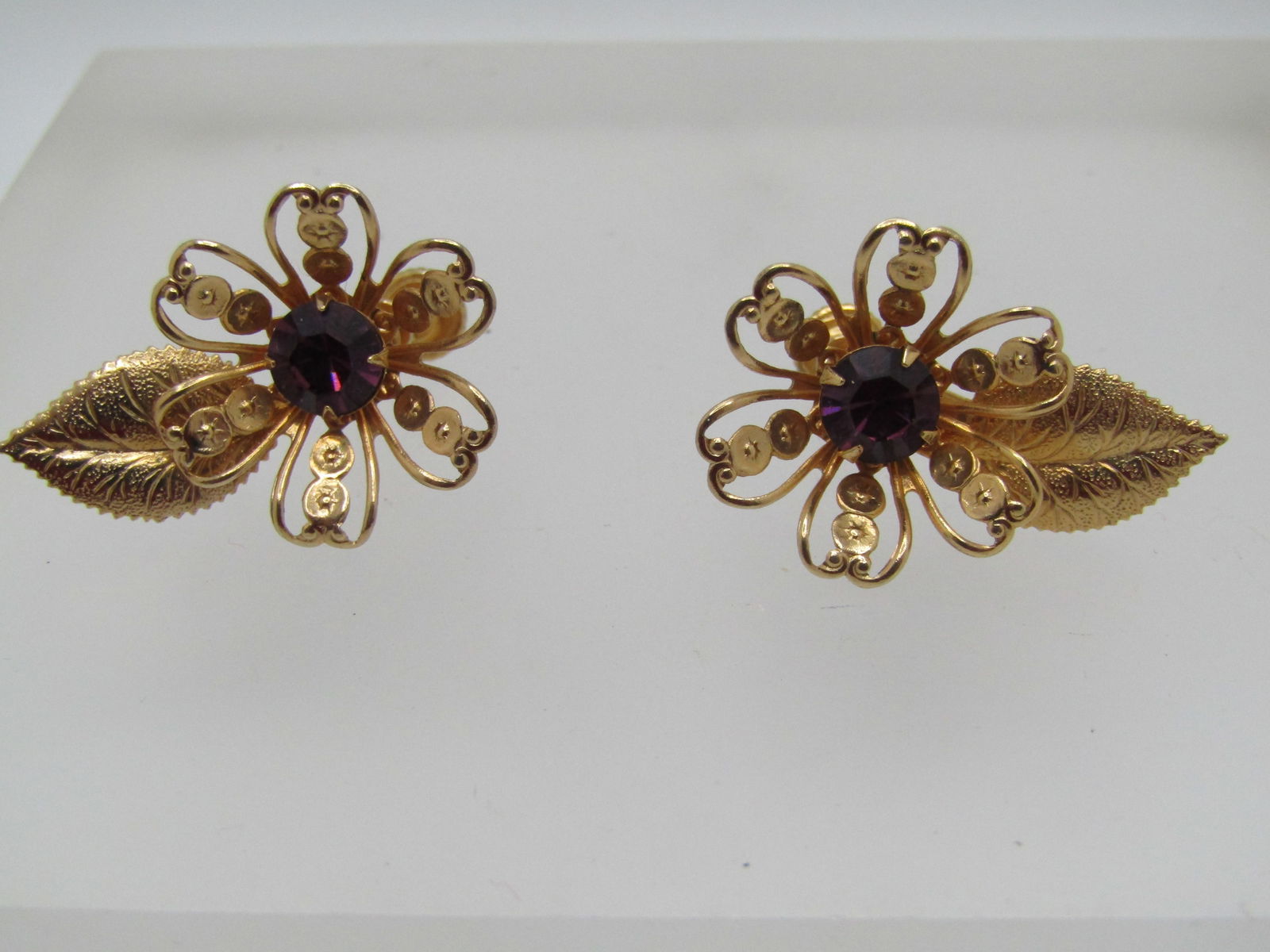 Vintage Purple Rhinestone Floral Earrings, Screwback, 1960's - 6