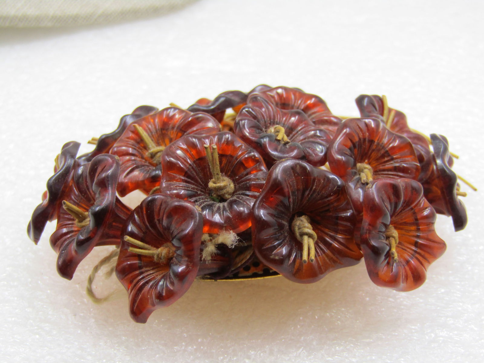 Vintage Early 1900's Cluster Floral Brooch, Molded Blossom, Amber Colored - 3