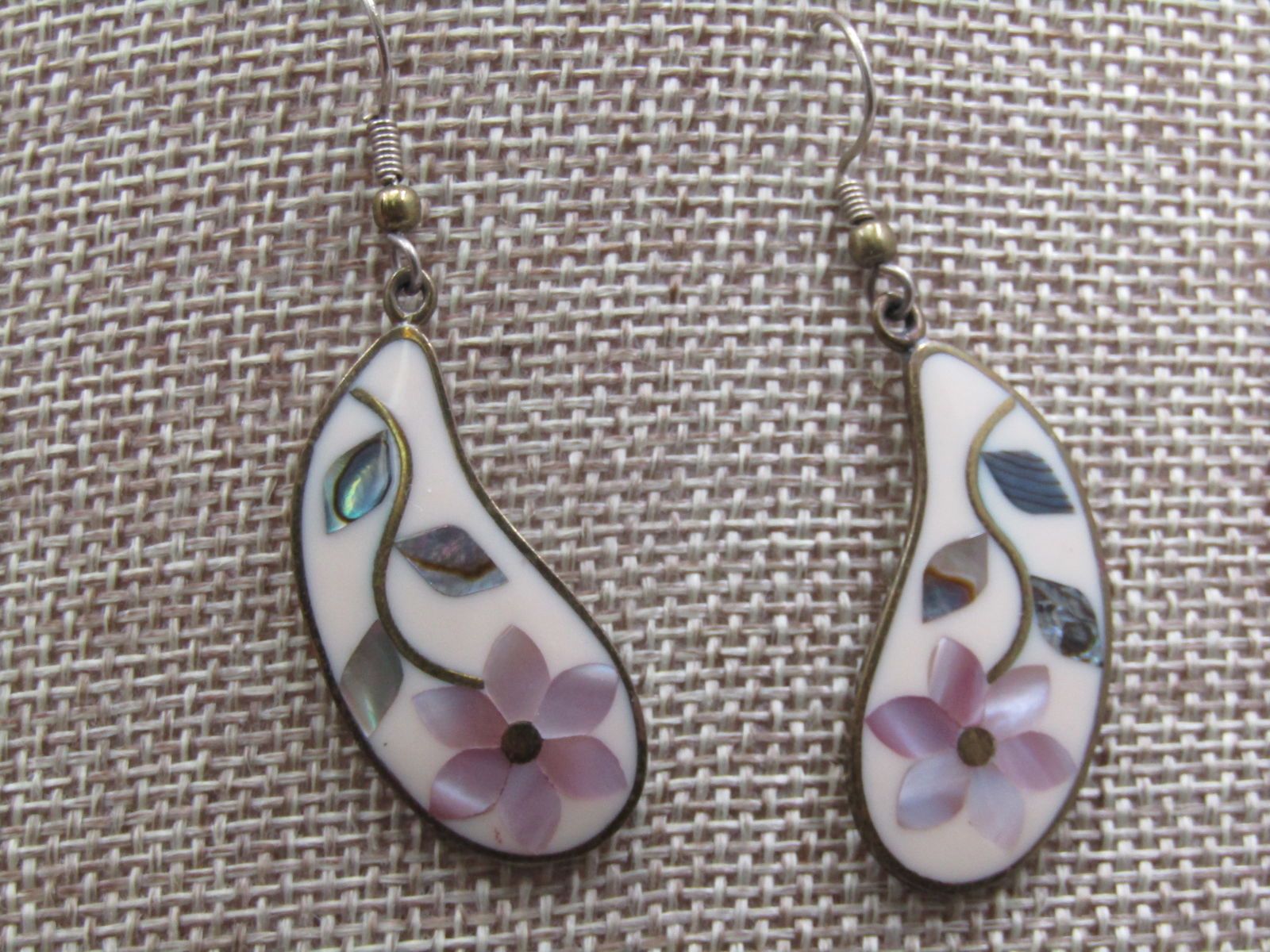 Vintage Alpaca Inlaid Floral Earrings signed Alia, Mexico - 2