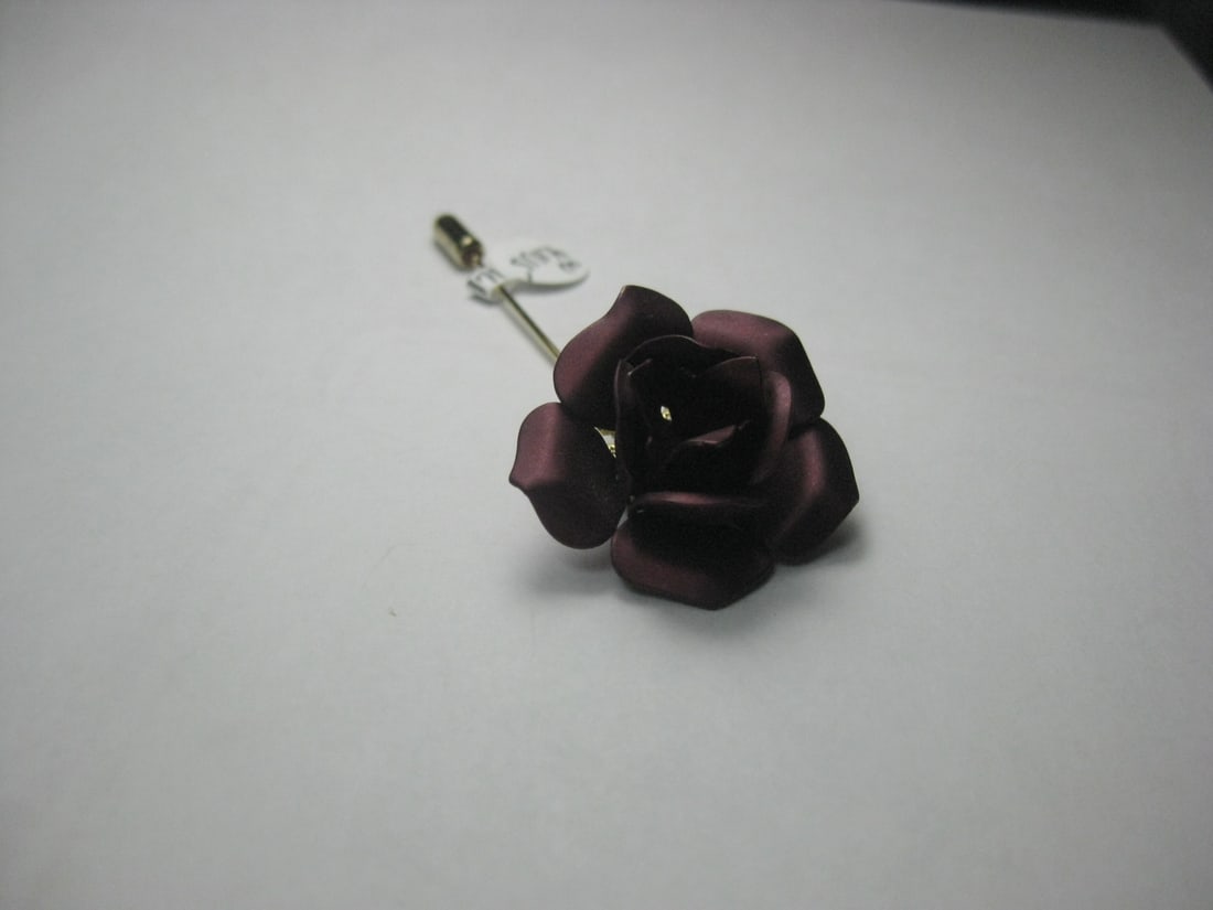 Vintage Deep Red Rose Blossom Stick Pin - gold tone - 3" - 2