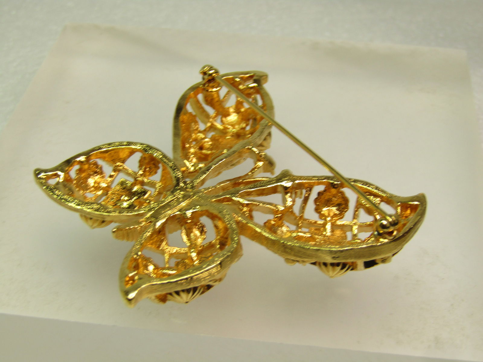 Vintage Enameled, Rhinestone Butterfly Brooch, Faux Pearl, Avon, 1970's - 4