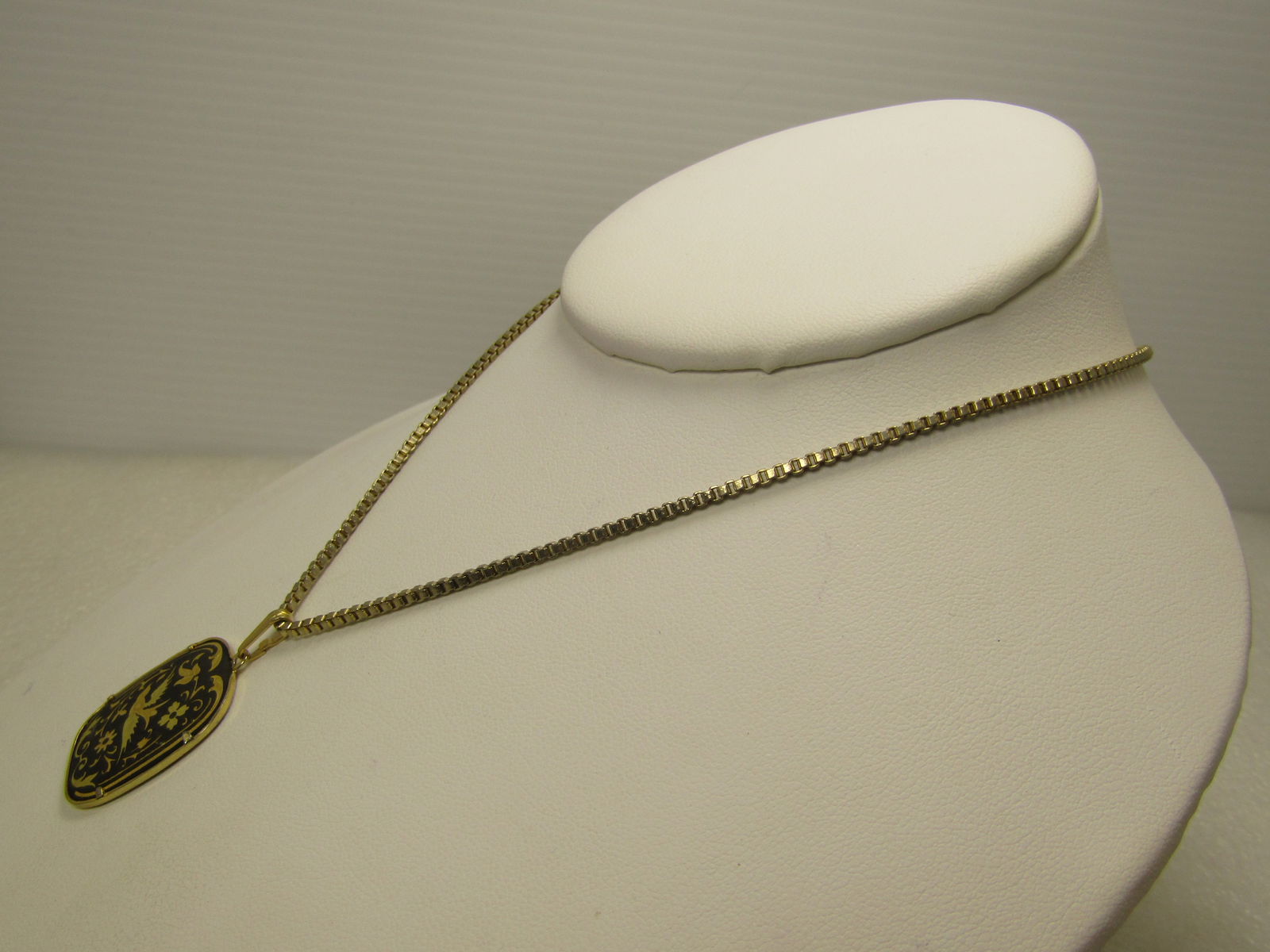 Vintage Damascene Bird Necklace, 20" Box Chain, Signed Ai, 1960's-1970's - 2