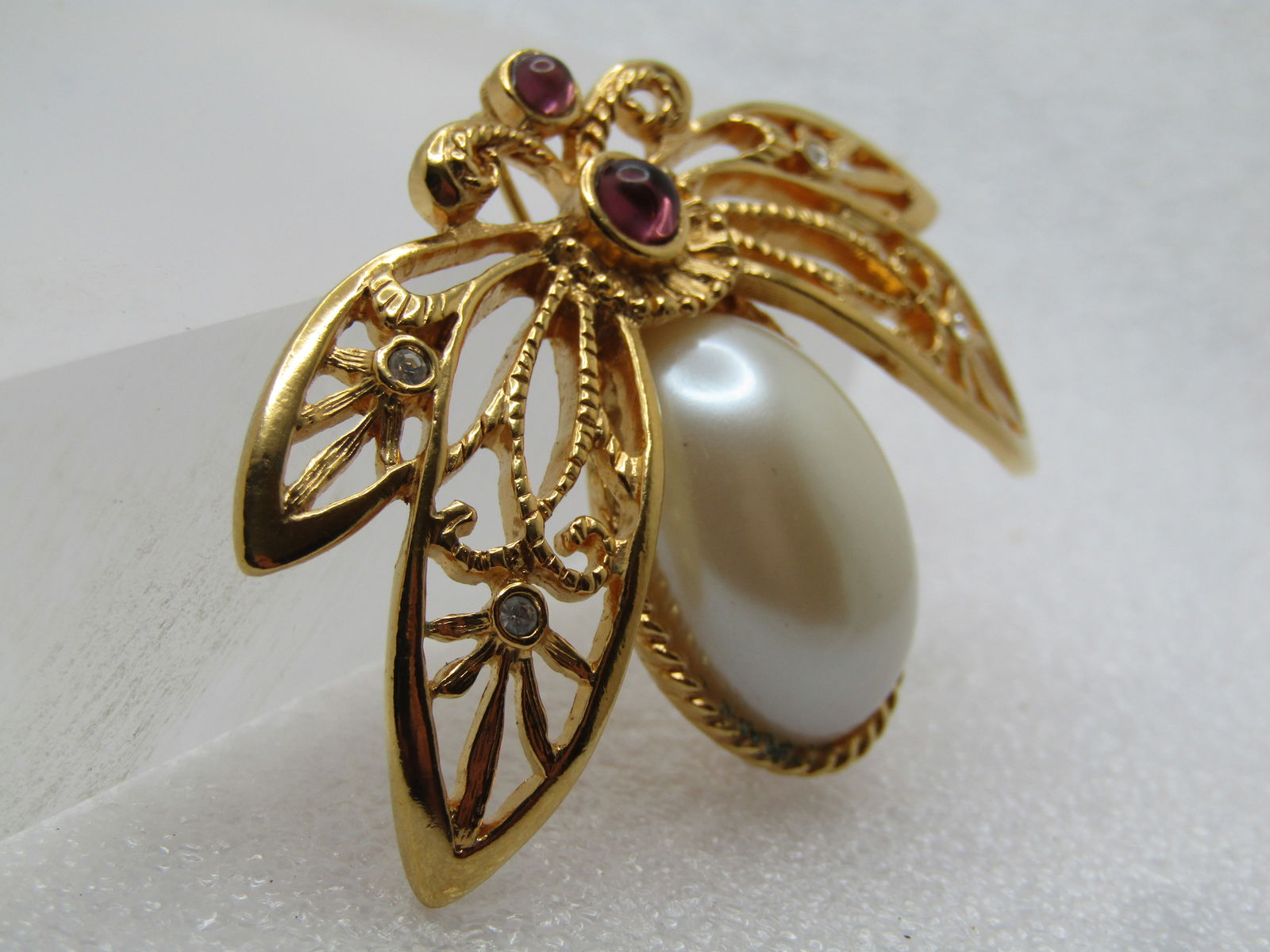 Vintage Moth/Insect Brooch, Faux Pearl & Rhinestone, Avon, 1980's - 3