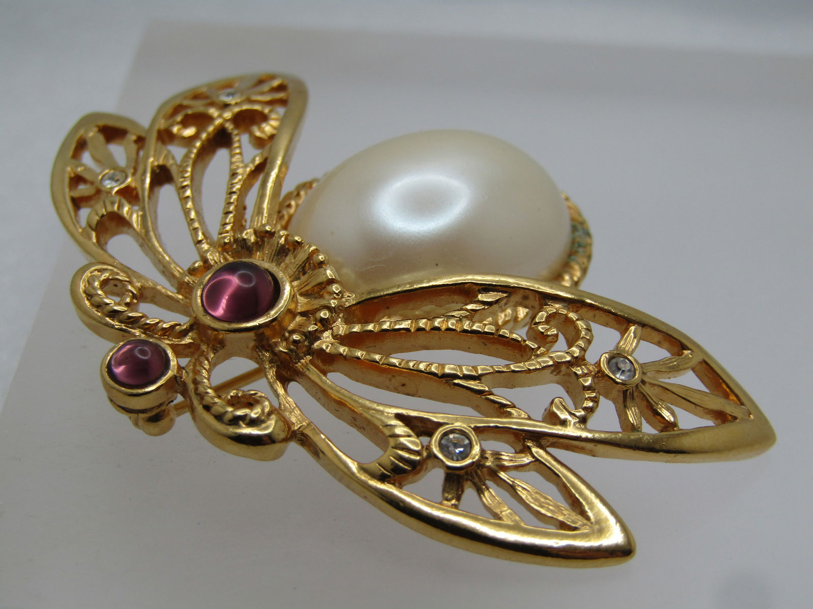 Vintage Moth/Insect Brooch, Faux Pearl & Rhinestone, Avon, 1980's - 6