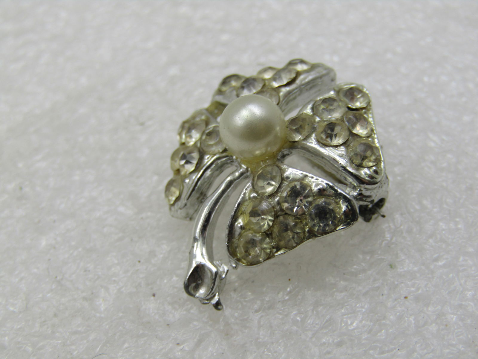 Vintage Rhinestone & Faux Pearl Four Leaf Clover Brooch, 1920's-1930's - 2