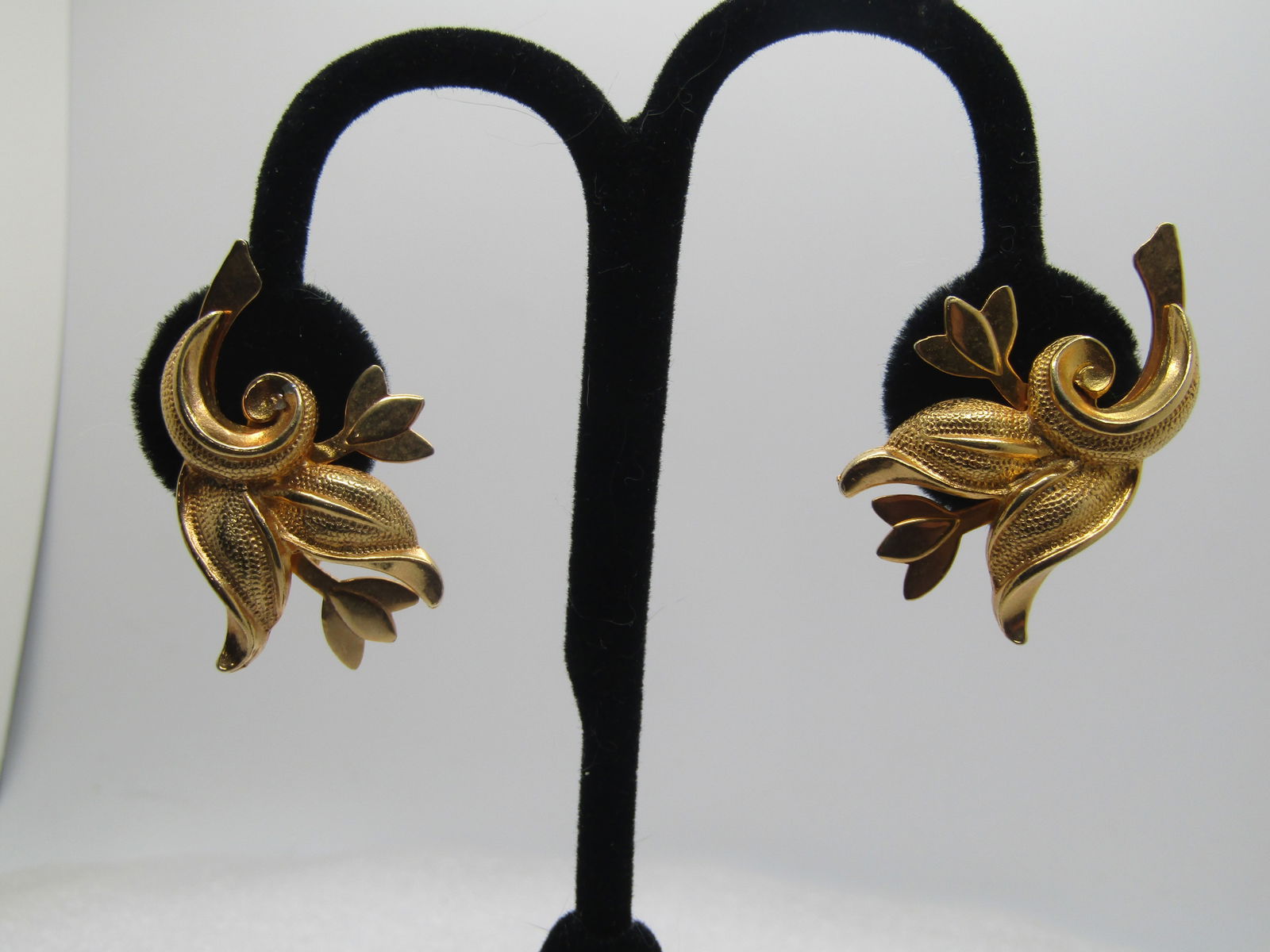Vintage Tulip Clip Earrings, 1950's-1960's - 2