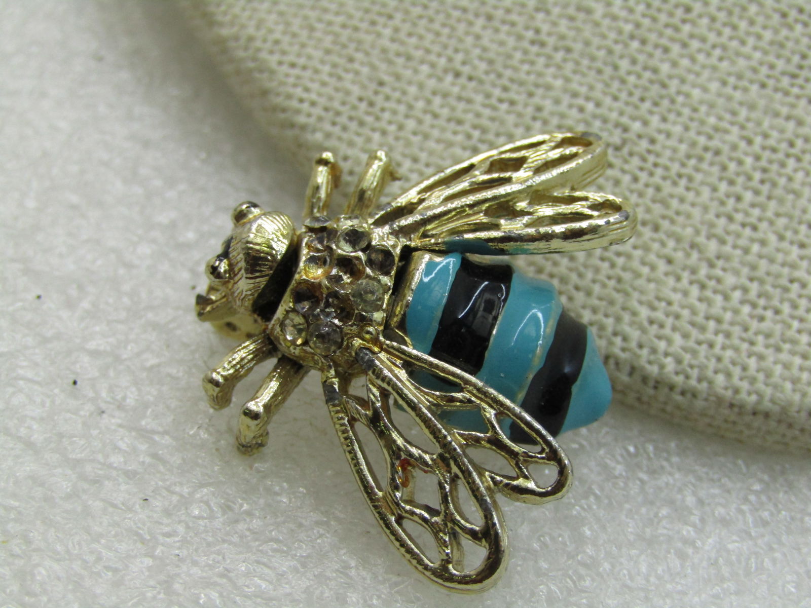 Vintage Enameled Bee Brooch, Rhinestones, 1960's - 6