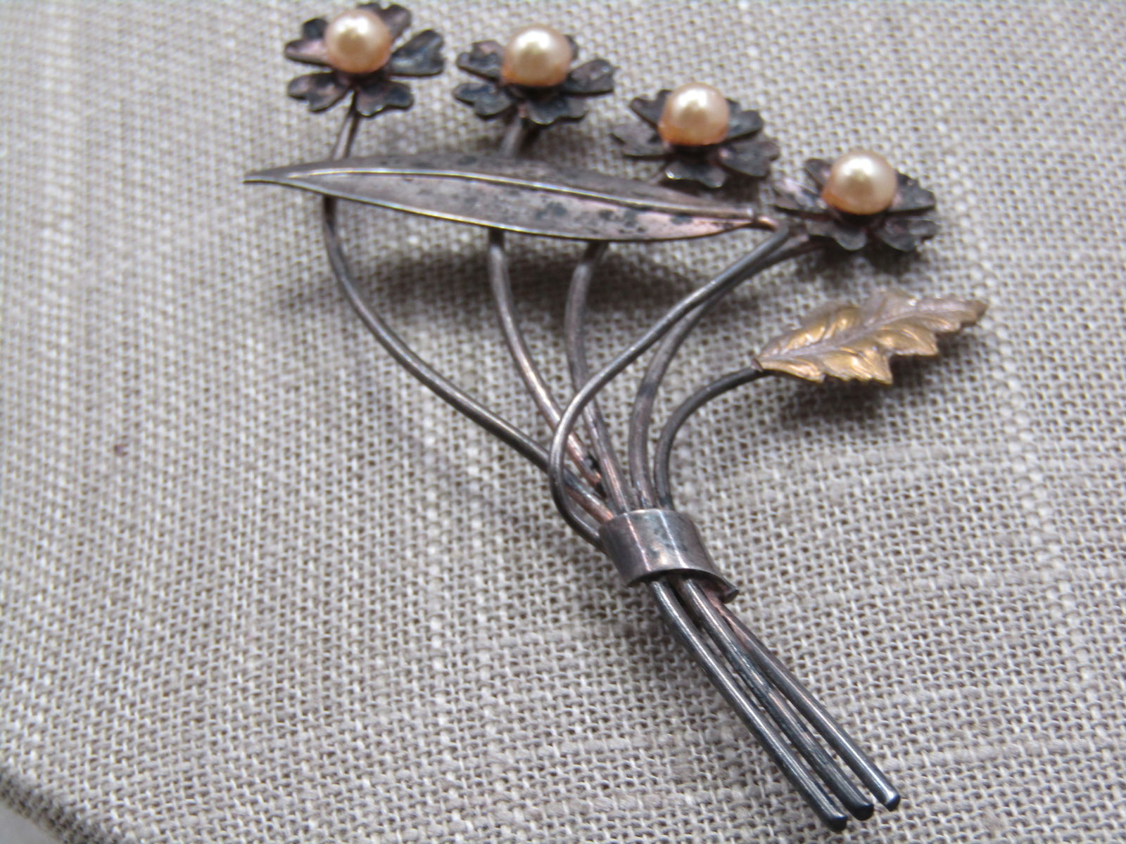 Vintage Sterling Floral Brooch with 5mm pearls. 1940's, Repair/Repurpose - 2