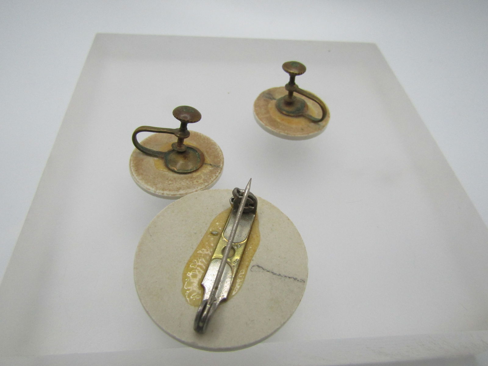 Vintage Ceramic Gold Butterfly Brooch & Earrings, Screwback, 1960's-1970's - 5