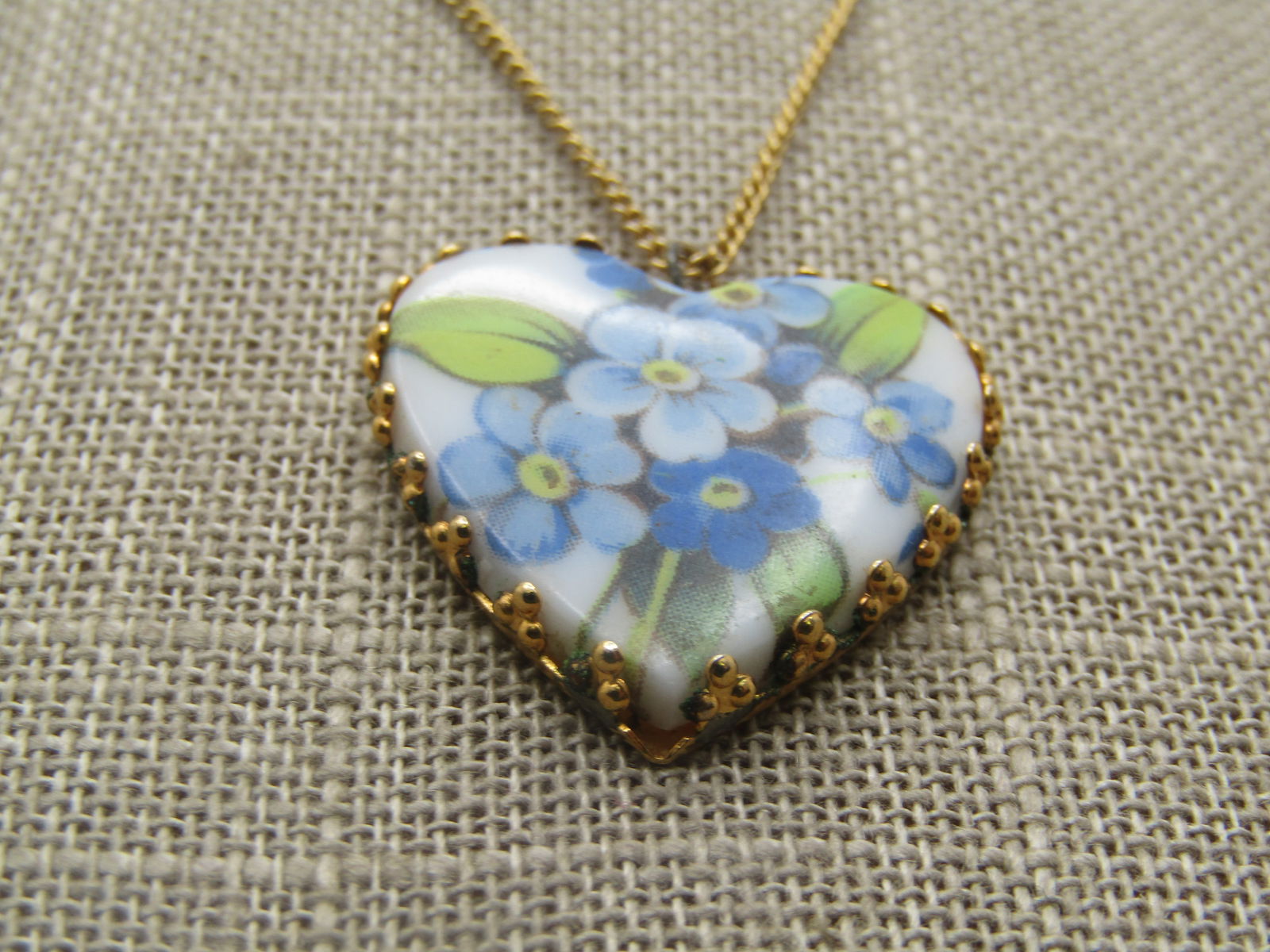 Vintage Forget-Me-Not Floral Heart Necklace, 15.5", 1960's-1970's - 2