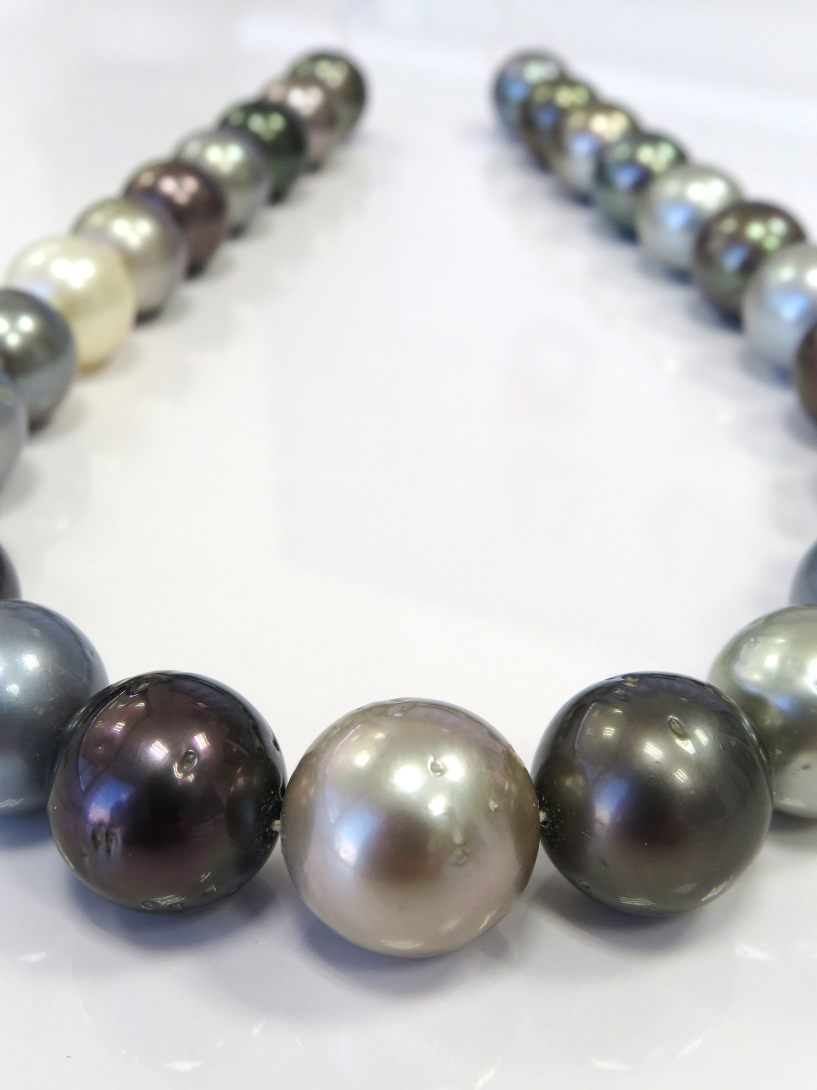 15-17mm Round Mix Light to Dark Multi-Color Tahitian Pearl Necklace Strand - 2