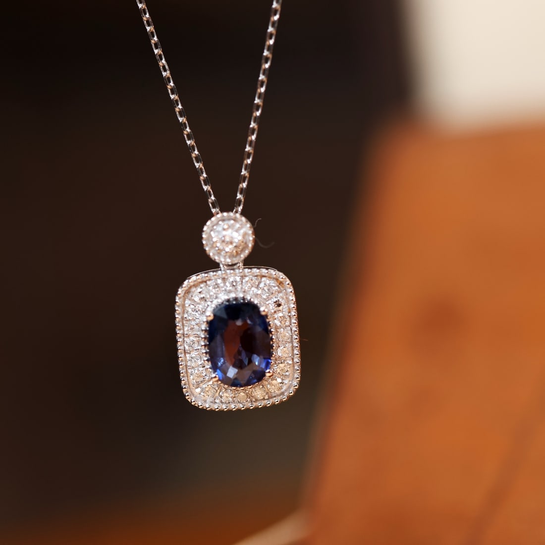 18K Gold Sapphire Pendant - 2