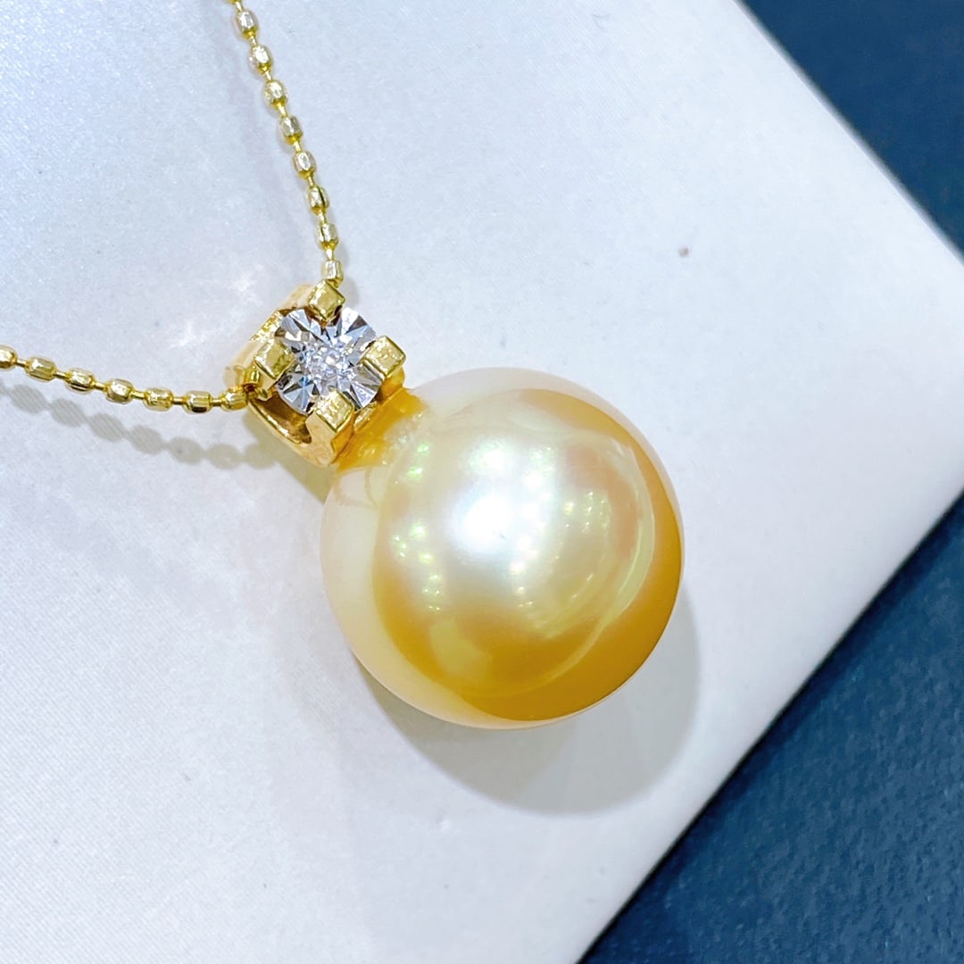 18K Gold Pearl Pendant - 6