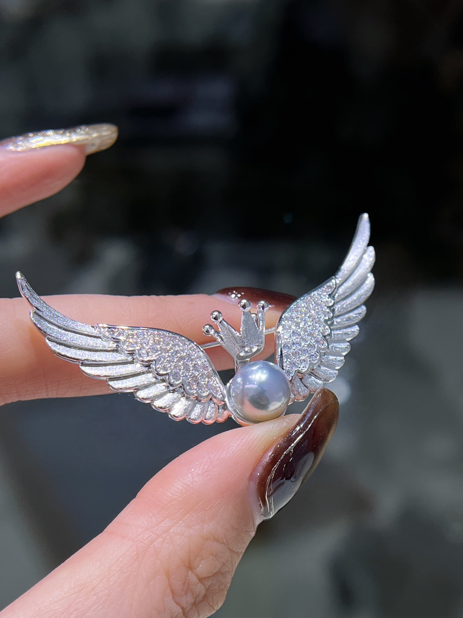 Natural Pearl Brooch - 3