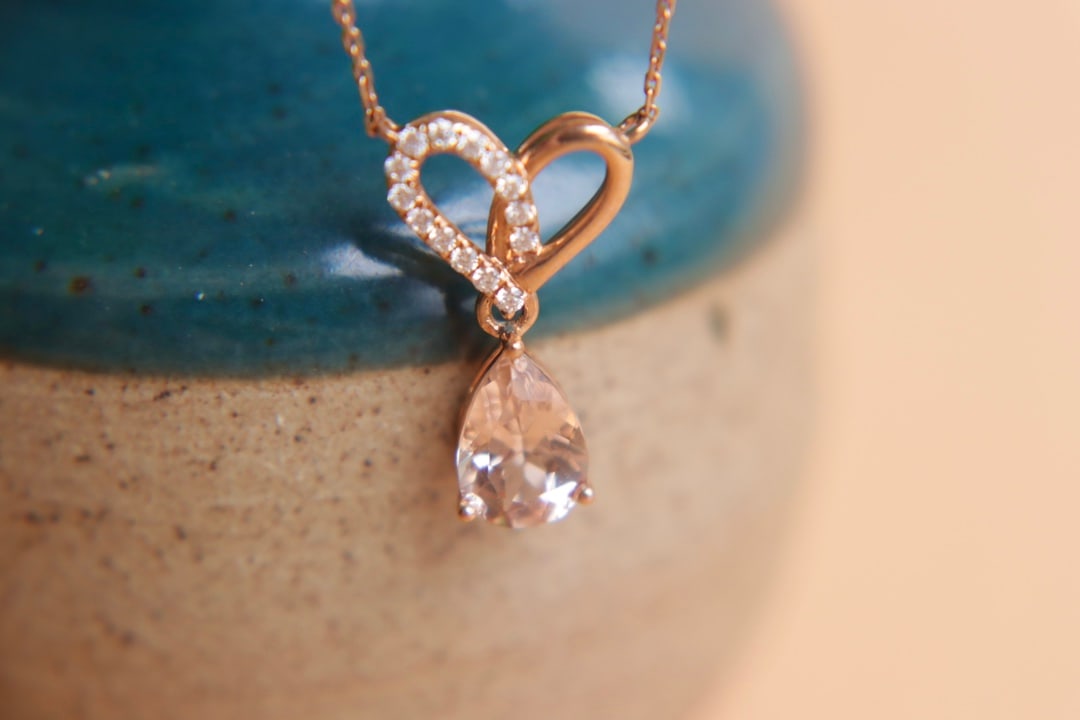 18K Gold Morganite Necklace - 4