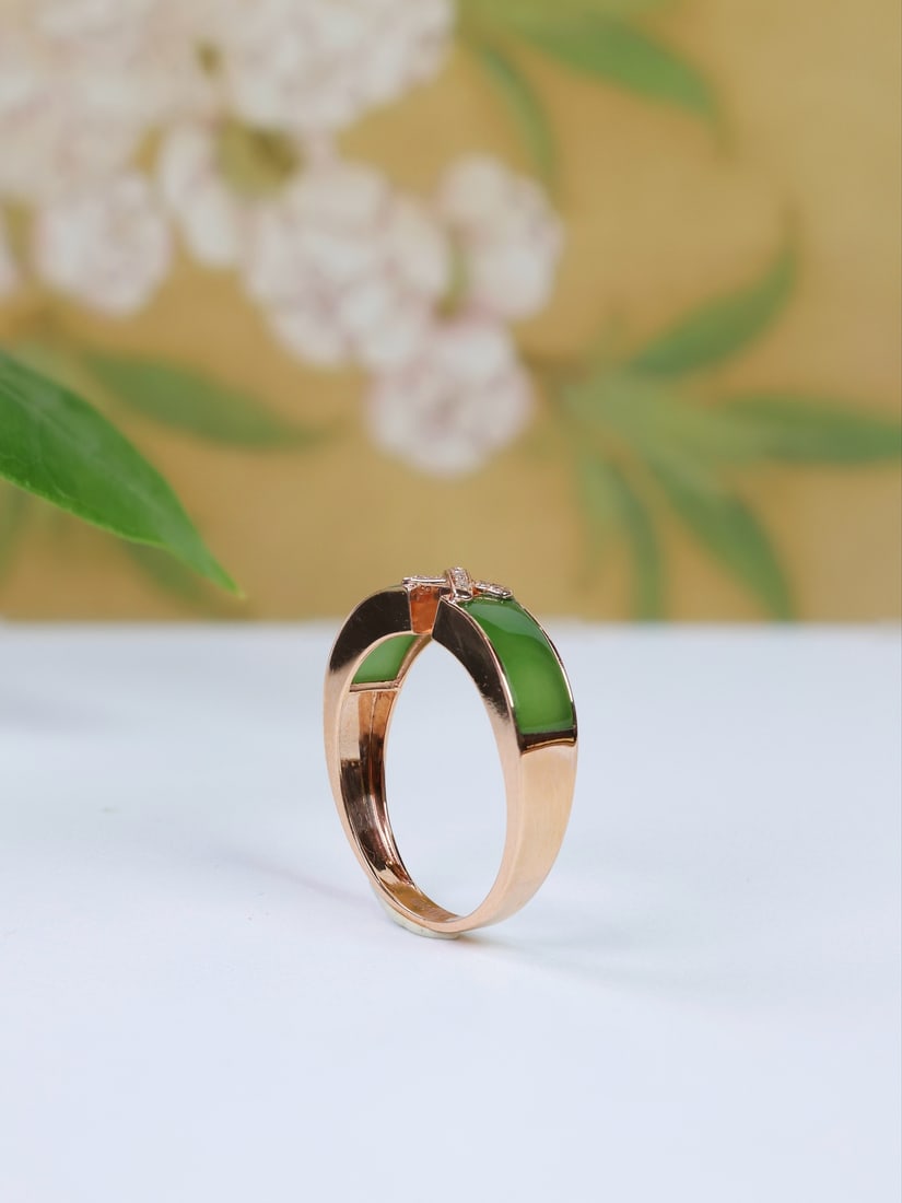18K Gold Jade Ring - 7