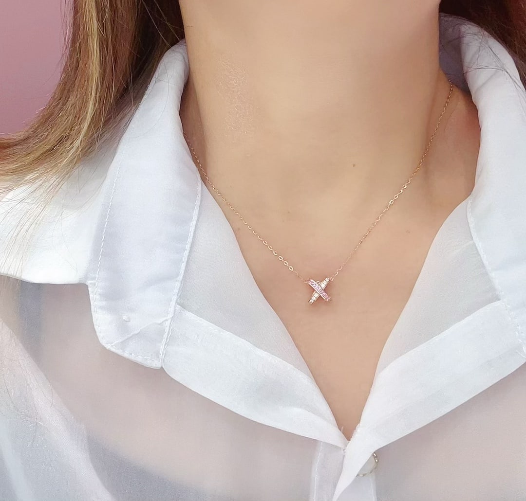 18K Gold Sapphire Diamond Necklace - 9