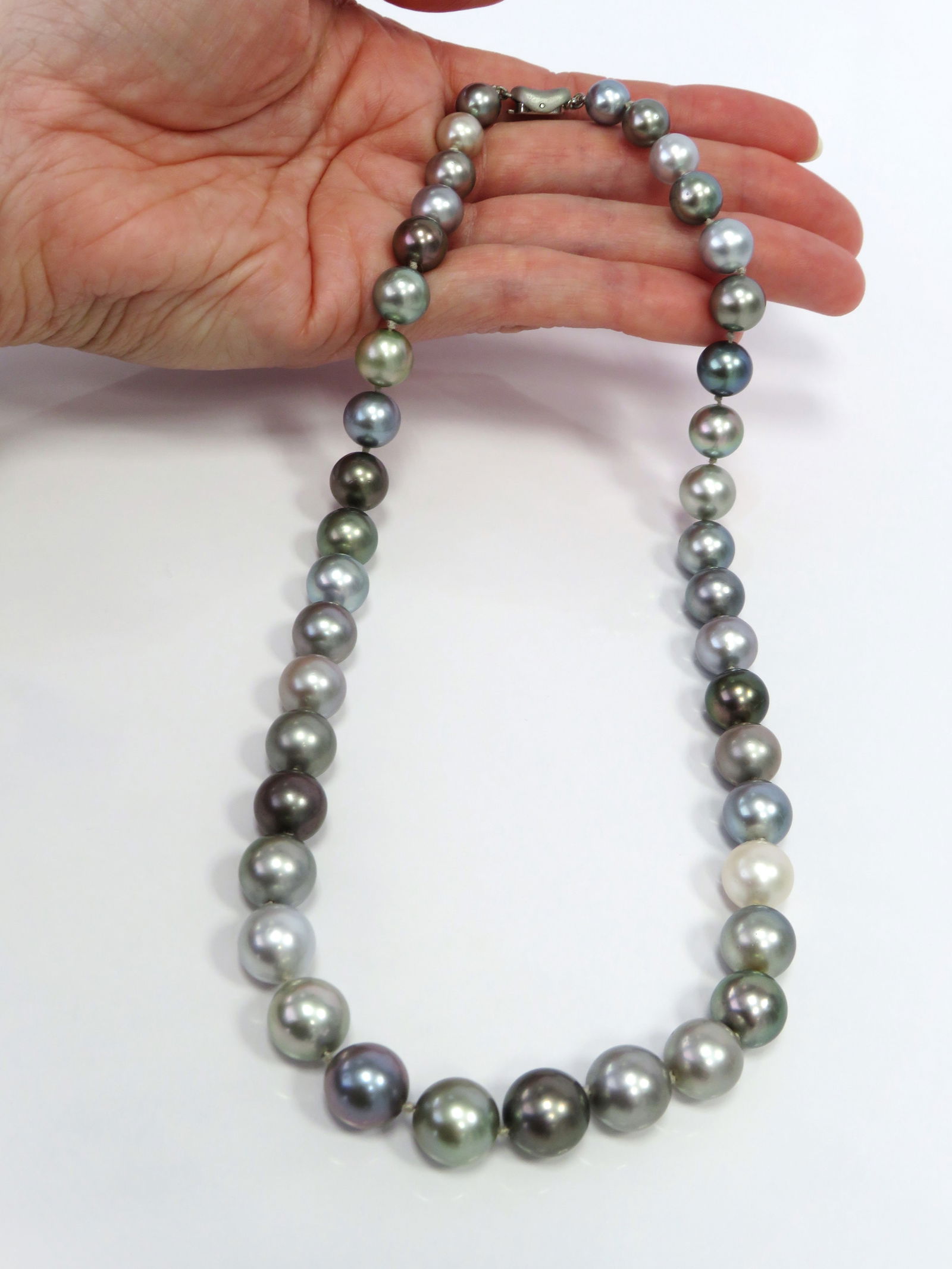 8-11mm Round Multi-Color Tahitian Pearl Necklace - 3