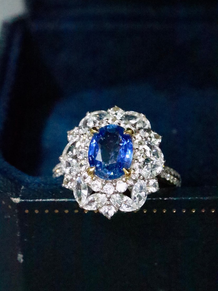 18K Gold Sapphire Ring - 2