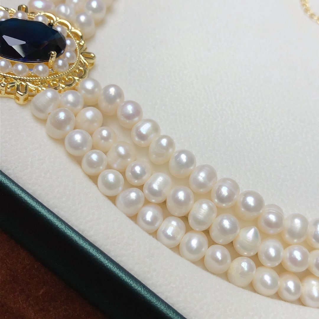 Natural Pearl Necklace - 7