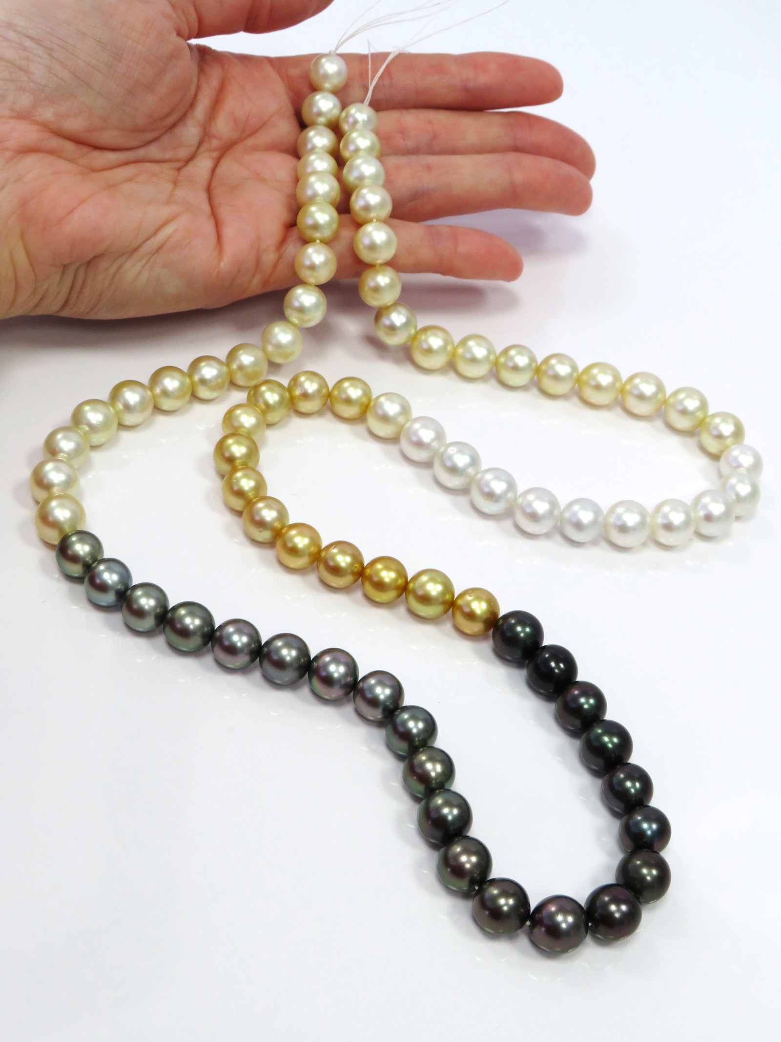 10mm Round Mix Tahitian and White/Golden South Sea Pearl Long Necklace - 3