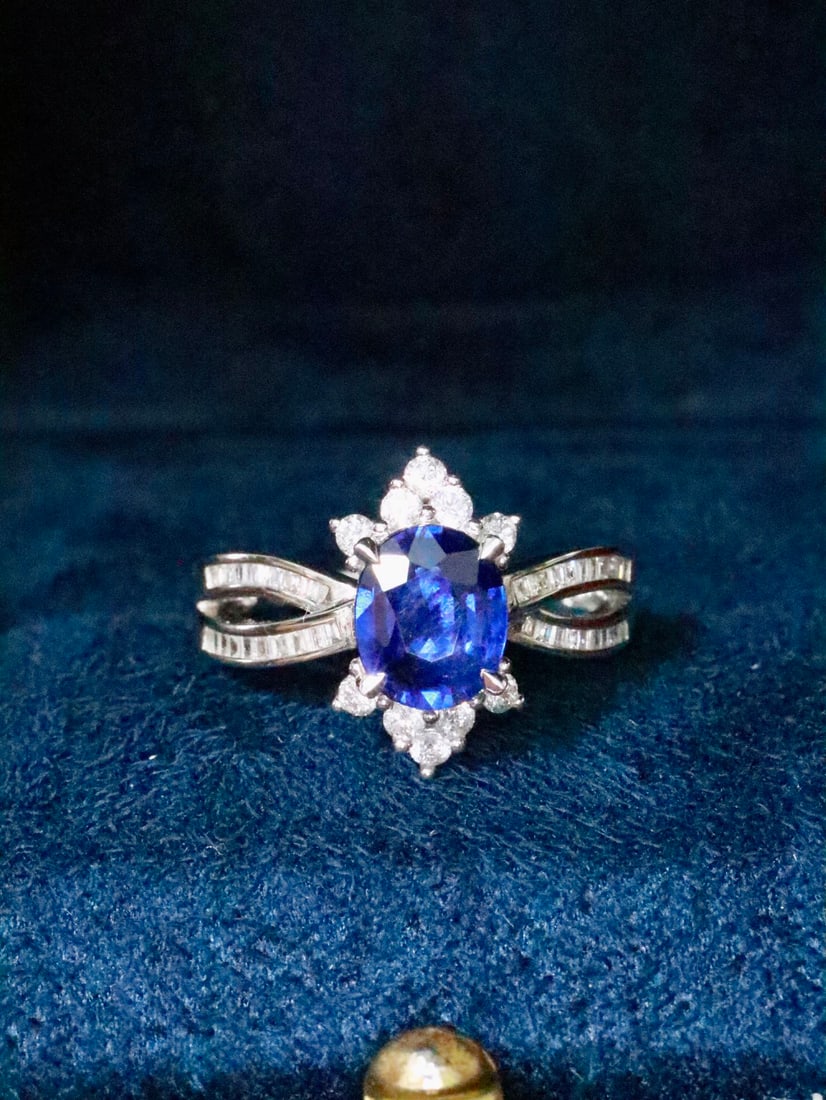 18K Gold Sapphire Ring - 2