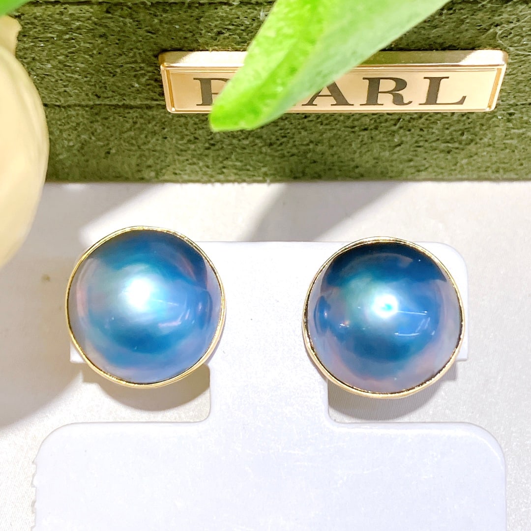 18K Gold Mabe Pearl Earrings - 2