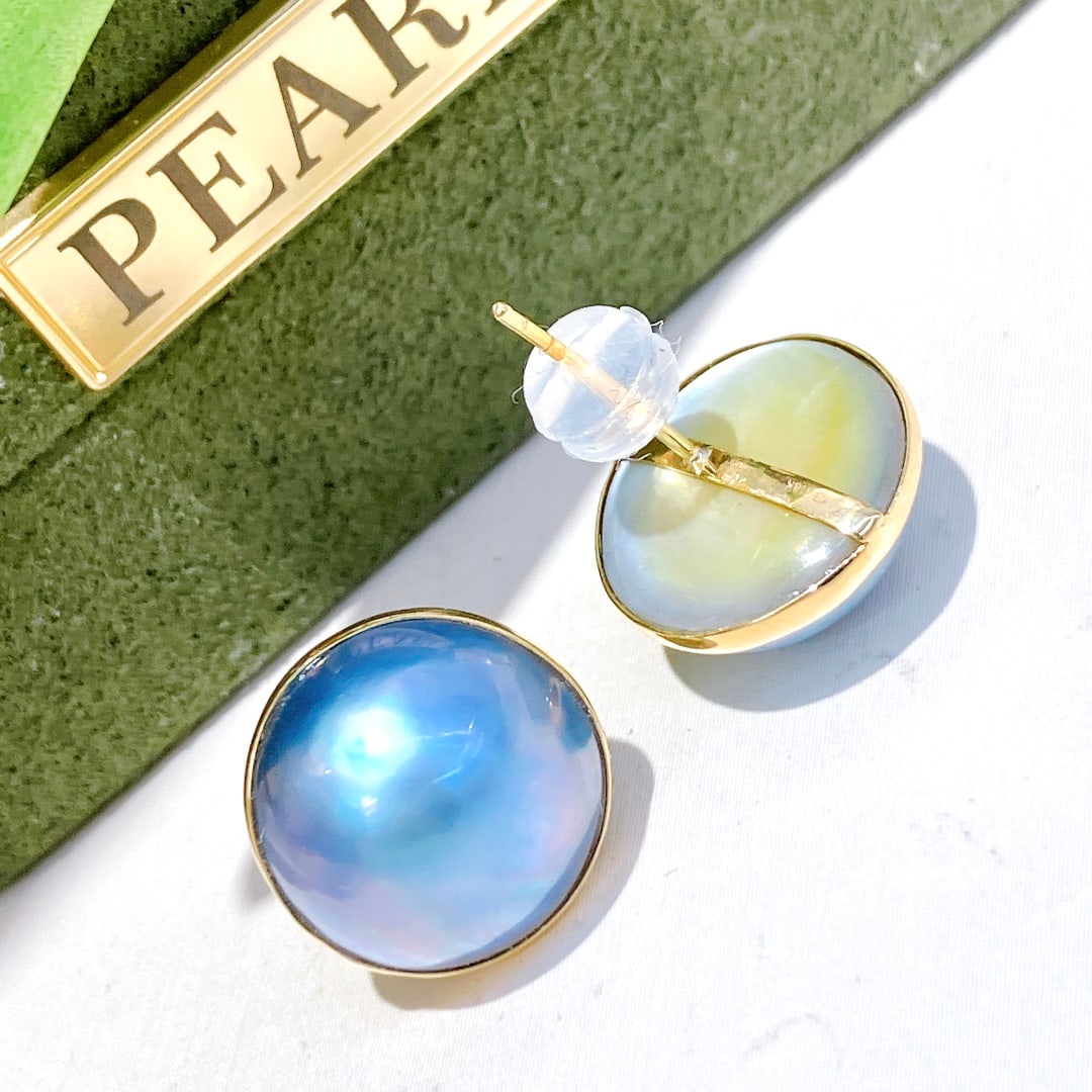 18K Gold Mabe Pearl Earrings - 4