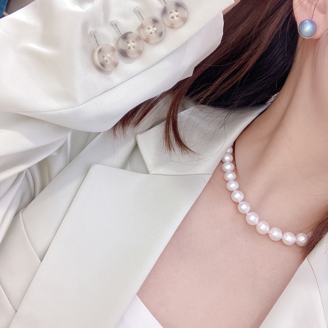 18K Gold Mabe Pearl Earrings - 6