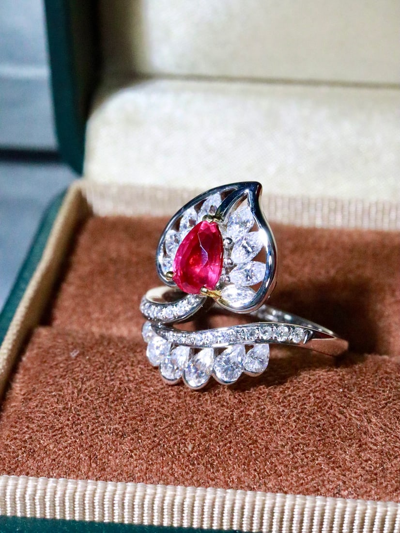 18K Gold Ruby Ring - 2