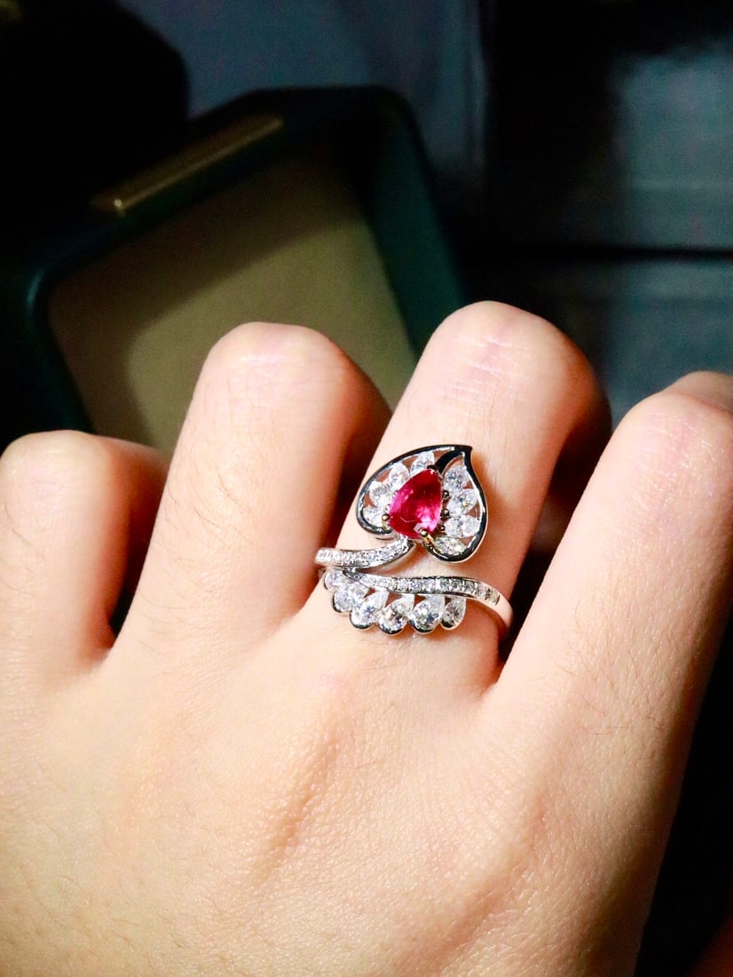 18K Gold Ruby Ring - 5