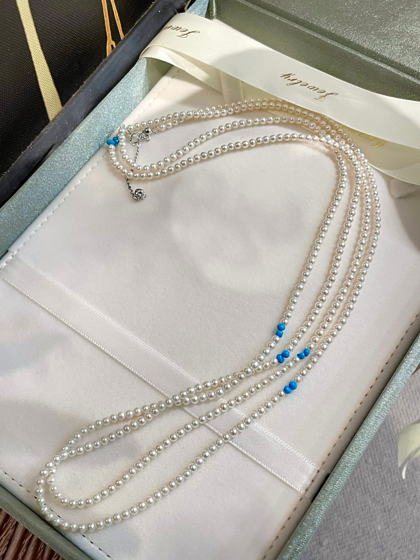 Aurora Freshwater Pearl Necklace - 2