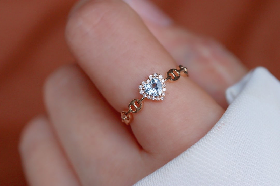 18K Gold Aquamarine Diamond Ring - 4