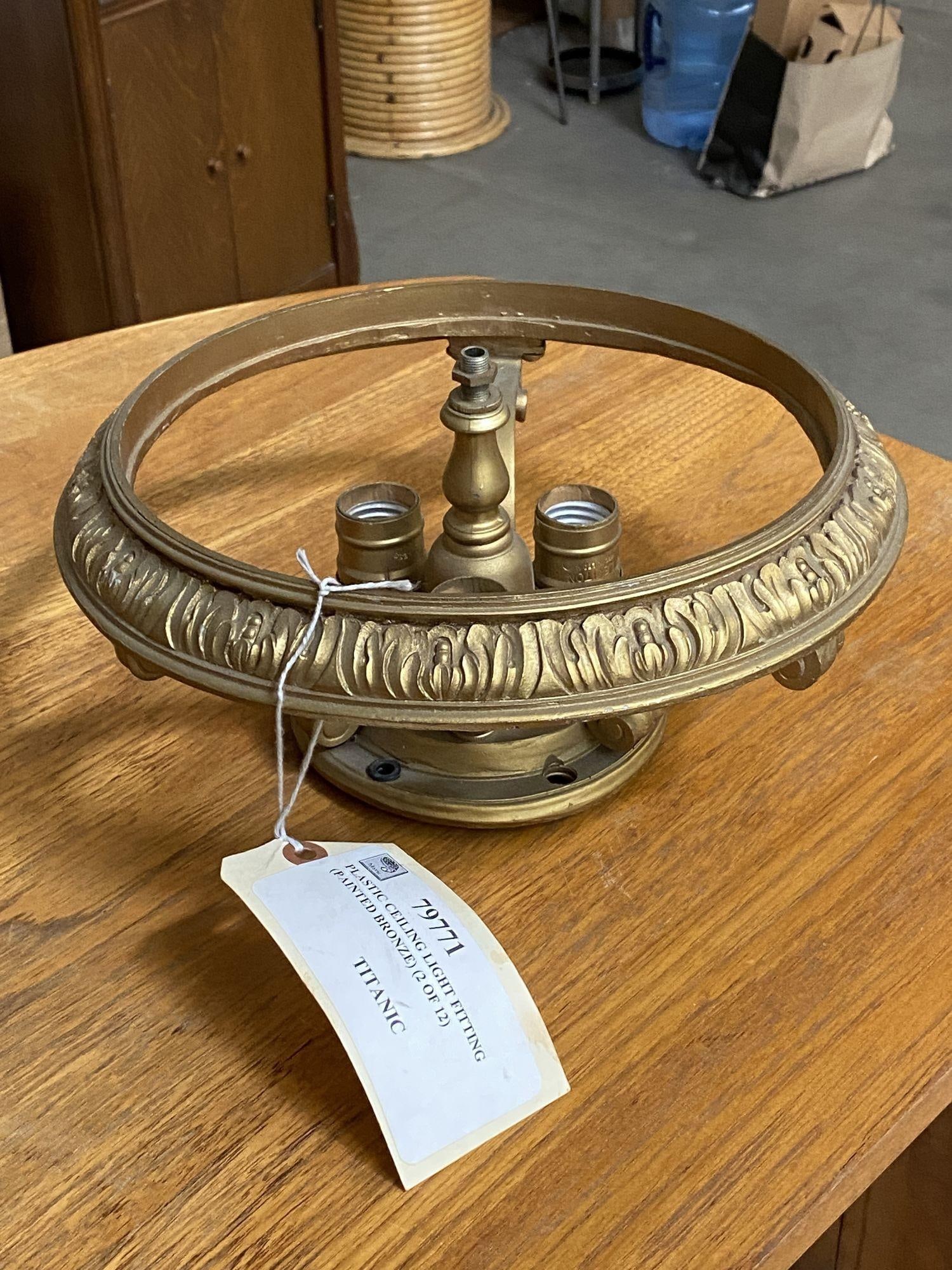 Working Screen Used Ceiling Light Prop From 1997 Titanic - 16