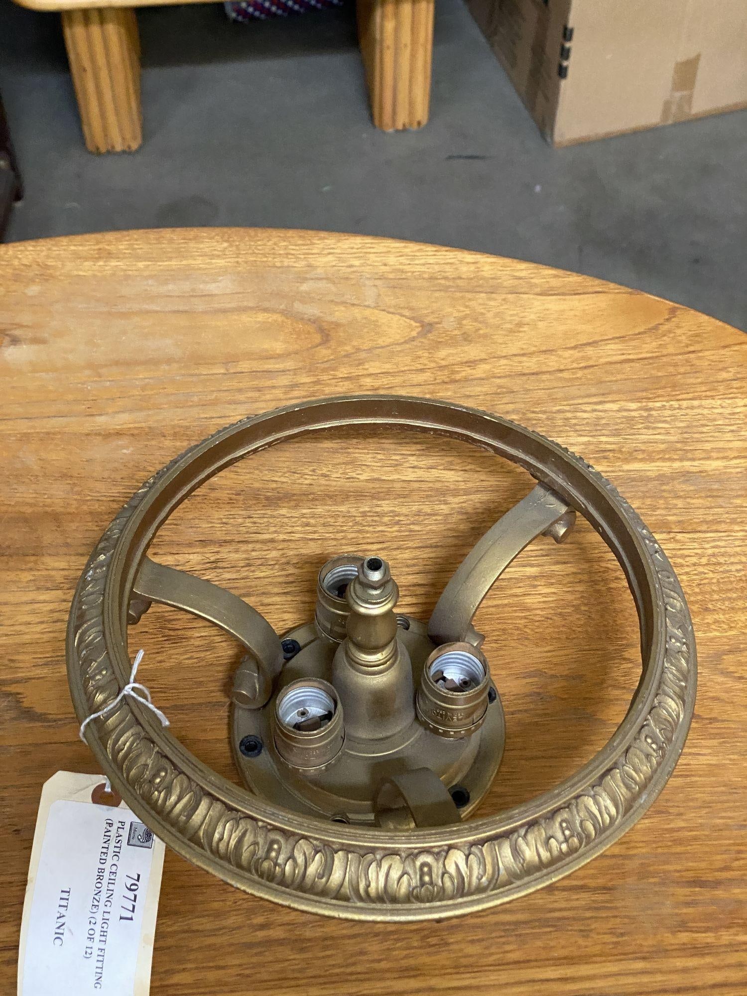 Working Screen Used Ceiling Light Prop From 1997 Titanic - 3