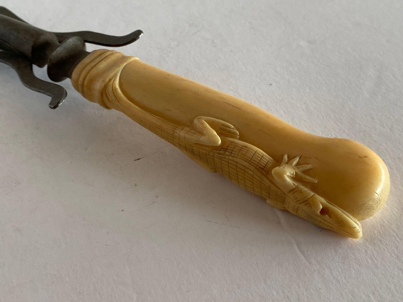 19th Century Hand-Carved Bone Alligator Handled Culinary Carving Set - 12