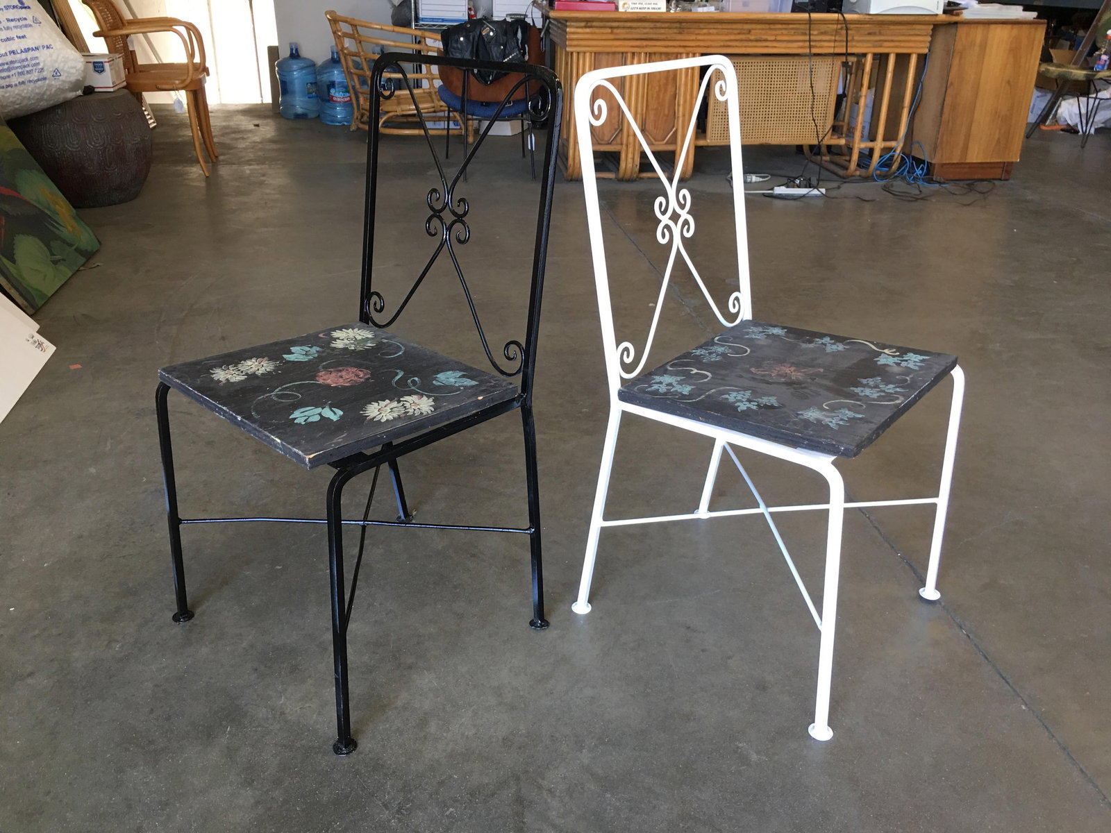 Scrolling Iron Patio/Outdoor Lounge Chair with Pad Seat, Set of Four - 9