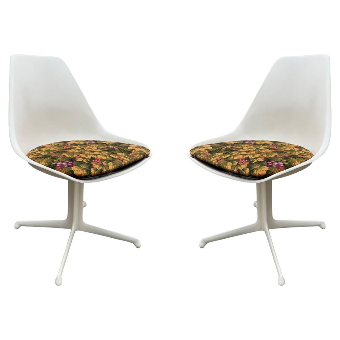 Mid-Century Tulip Side Chair Model 115 by Maurice Burke for Arkana - Pair: Title: Mid-Century Tulip Side Chair Model 115 by Maurice Burke for Arkana - Pair Description: The Tulip Chair 115 (and the Tulip Chair 116), designed by Maurice Burke of Dallas, Texas, for Arkana,