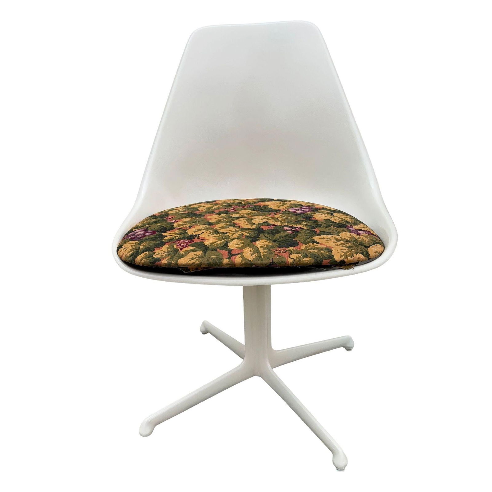 Mid-Century Tulip Side Chair Model 115 by Maurice Burke for Arkana - Pair - 9